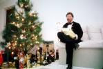285-Missouri Street, Potrero Hill, Presents, Decorations, Ornaments, Tree, Christmas Tree decorated, PHCV03P02_10