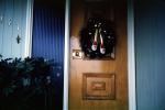 door, slippers, wreath, 1950s, PHCV03P11_01
