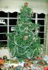 Tree, Presents, Gifts, Decorations, Ornaments, 1950s, PHCV04P01_09