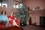 Grandma, Tree, Lights, 1950s, PHCV04P03_06