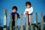 Girl, Boy, Sister, Brother, Fence, Colonia Flores Magone, PLPV06P07_19