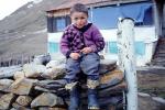 Boy, Cold, Sweater, boots, Ushguli, PLPV16P04_16