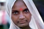 near Ahmedabad, Girl, Woman, Female, Boral Village, Gujarat, PORV08P08_12