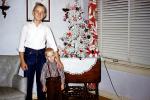 Boys, Brothers, Siblings, Christmas Tree, 1950s, PORV25P05_05