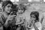friends, girls, baby, babies, shanty town, slum, Mumbai, India, POVPCD3306_102