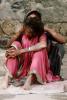 Picking Lice from the scalp, slum, woman, man, Mumbai, POVV01P08_15B