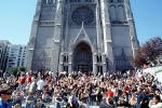 day after 9-11 people gather to mourn, Grace Cathedral