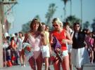 Venice Board Walk, Women, Crowds, August 1977, RVLV10P14_11