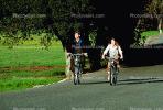 Bike Riders, road, Man, Woman, male, female, SBYV01P04_12.2656