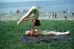 Muscle Beach, Man, Woman, acrobatics, 1950s, SEWV01P01_08