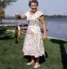 fish catch, fashion, 1950s, SFIV02P10_17