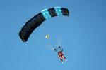 Tandem Parachuters, Airfoil, SPSD01_028