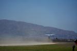 Twin Otter Taking-off
