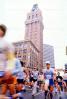 Start Line, starting, runners, Oakland Half Marathon, crowded, Tribune Tower, building, SRSV04P05_02