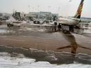 Glycol dripping down the airplane window, Versalift, Deicer,  Ground Equipment, American Trans Air, TAAD01_029