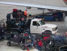 refueling, Santa Ana International Airport (SNA), Belt Loader, Beltloader, Carts, ground personal, TAAD01_268