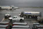 Allied Aviation fueling truck, LaGuardia Airport (LGA), Ground Equipment, carts, pickup truck, jetway, rain, rainy, inclement weather, precipitation, Airbridge, TAAD01_288