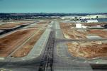 San Francisco International Airport (SFO), TAAV02P01_17