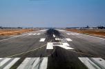 runway 19R, TAAV02P08_18