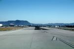 runway, Burbank-Glendale-Pasadena Airport (BUR)