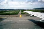 lone wing, San Francisco International Airport (SFO)