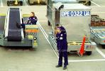 belt loader, baggage cart, ground personal, TAAV08P14_13