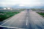 San Francisco International Airport (SFO), Runway, TAAV09P06_08
