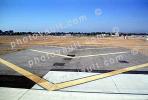 runway threshold, TAAV12P09_08