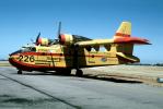 C-FTXC, Canadair CL-215, Super Scooper, National Jet Systems, Firefighting Airtanker, Tanker 226, TAEV01P01_11
