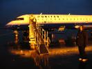 Explus, Sky West Airlines, Rainy evening in Portland, United Airlines UAL, Bombardier CL-600-2C10, N771SK, Twilight, Dusk, Dawn, TAFD01_168