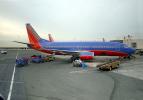 N691WN, Boeing 737-3G7, Southwest Airlines SWA, Belt Loader, Carts, 737-300 series, TAFD02_033