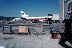 boxes, United Airlines UAL, Douglas DC-10, (SFO), TAFV07P15_12