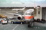 Belt Loader, jetway, carts, Boeing 737, US Airways, Airbridge