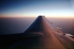 Boeing 737, Southwest Airlines SWA, Lone Wing in Flight, TAFV10P01_15
