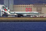I-DUPB, Alitalia Airlines, McDonnell Douglas, MD-11, TAFV13P10_06