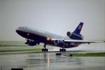 United Airlines UAL, Douglas DC-10, (SFO), rain