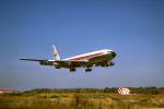 Trans World Airlines TWA, Boeing 707 Landing, TAFV19P08_14.0362