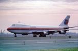 United Airlines UAL, Boeing 747, TAFV30P04_07