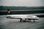 D-AIPK, Lufthansa, Airbus A320-211, CFM56-5A1, CFM56, Wiesbaden, TAFV31P03_04