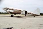 N800RC, Douglas DC-3 Twin Engine Prop, Red Carpet Airlines