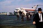 N855TW, TWA, Mobile Stairs, Rampstairs, ramp, passengers, Boeing 727-031, JT8D, JT8D-7B, May 1965, 1960s