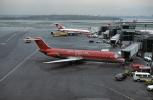 N1310T, Douglas DC-9-31, JT8D-9A, jetway, cars, vehicles, TAFV45P07_01