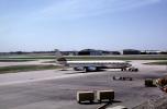 Hangars, runway, N1502W, Boeing 707-347C