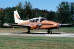 Twin-engine Piper, TAGV08P01_03