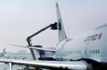 Repairing the Tail of a 747, Boeing 747, TAOV01P04_03