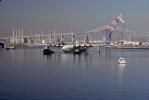 Gerald Desmond Bridge, Hughes HK-1 Hercules, Long Beach Harbor, crane, 29/10/1980, TARV01P08_05