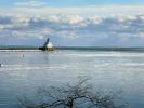 Manitowoc Breakwater Lighthouse, Wisconsin, Lake Michigan, Great Lakes, north breakwater, harbor, ice, snow, cold, clouds, TLHD01_013