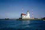 Cleveland Harbor West Pierhead Lighthouse, Lake Erie, Great Lakes, Ohio, Harbor, TLHV08P02_03
