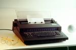 Olivetti Typewriter, TMYV01P02_11