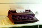 Olivetti Typewriter, TMYV01P02_13